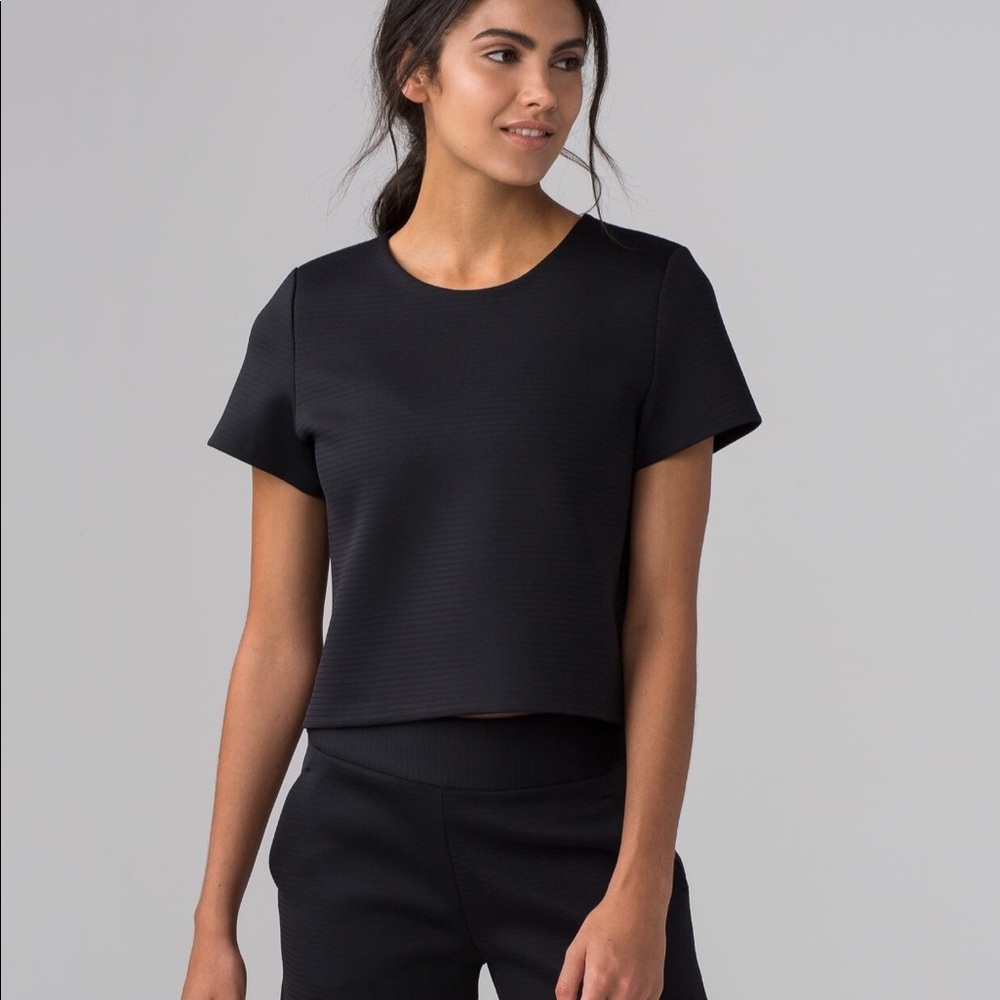 Lululemon Shaped SS, size 12 NWOT